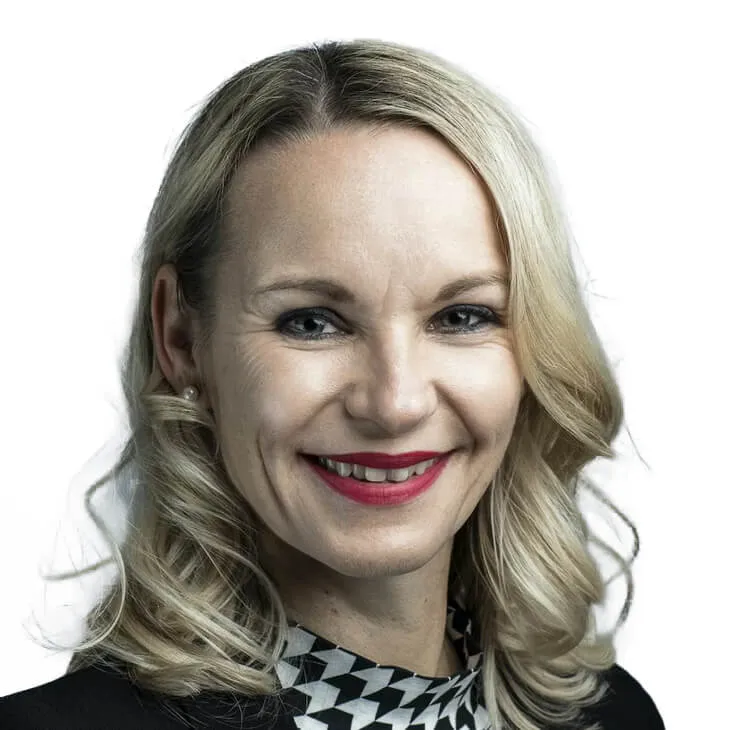 Sara Zehnder — Coach